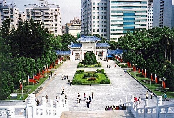 tw_002_large