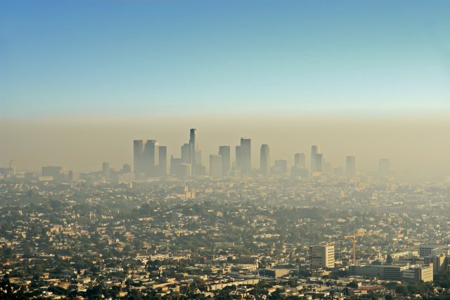 city_smog_pollution_istock-621936734-2